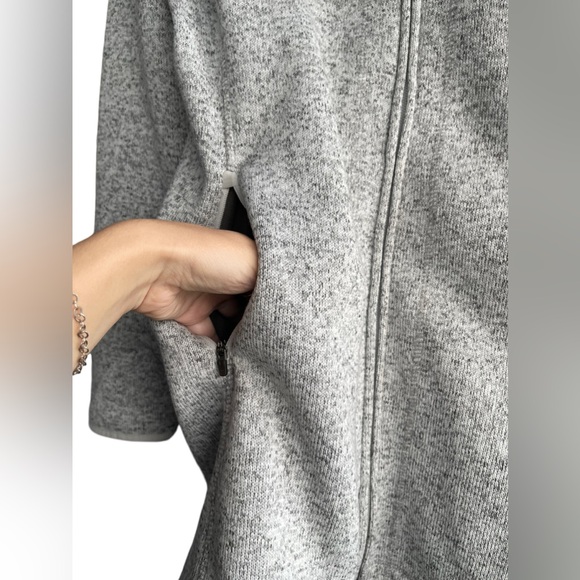 L.L.Bean Women's Grey Sweater Fleece Coat Size Medium - Picture 9 of 16
